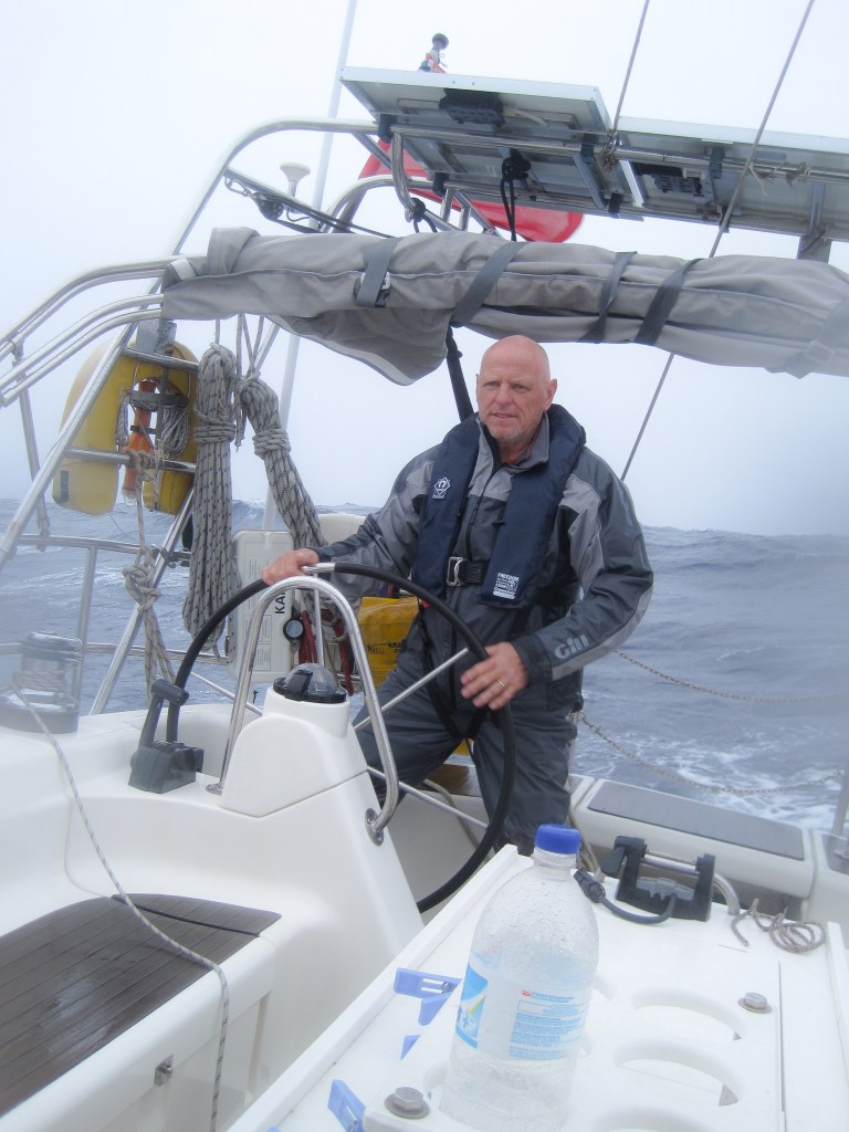 Sänna - Storm sailing New Zealand to Tahiti