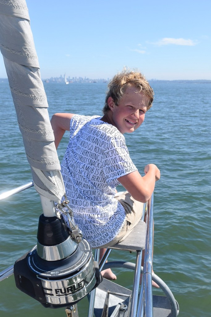 Sänna - Henry Hawaii